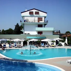 *** Hotel Oasi Italy